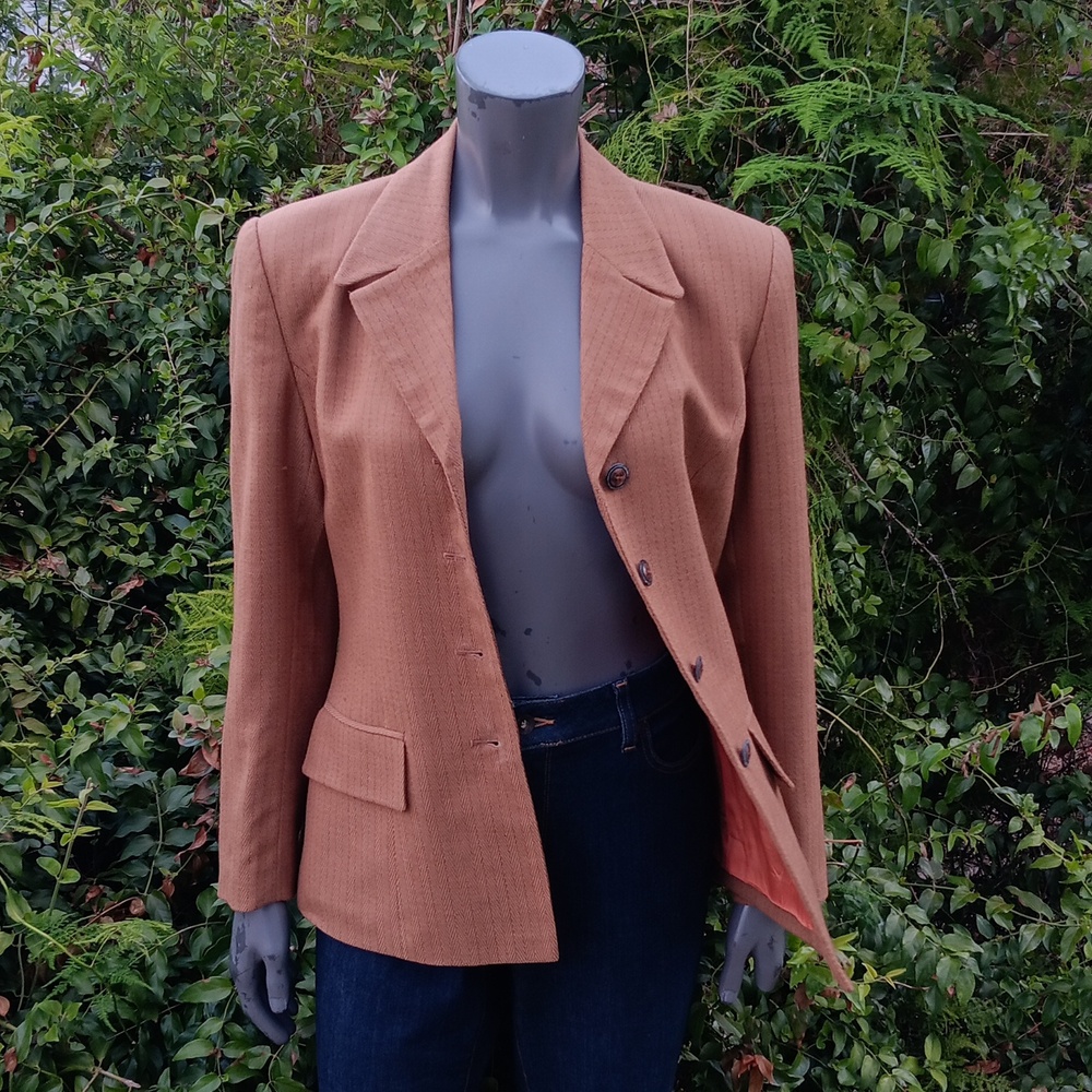 Kasper A.S.L.(Philippines) Ladies Pure Wool Pinstriped (4) Button Blazer/Jacket